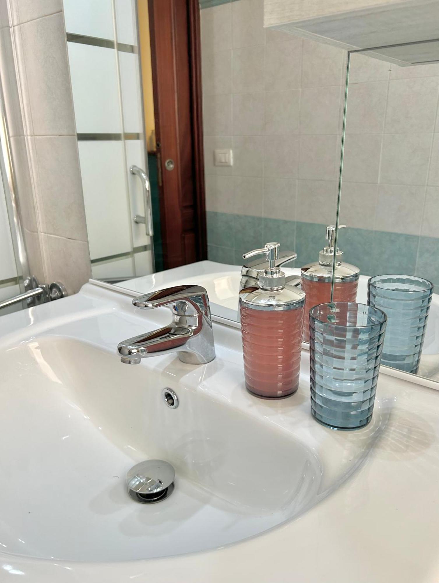 Casa Crimar Apartment Алгеро Екстериор снимка